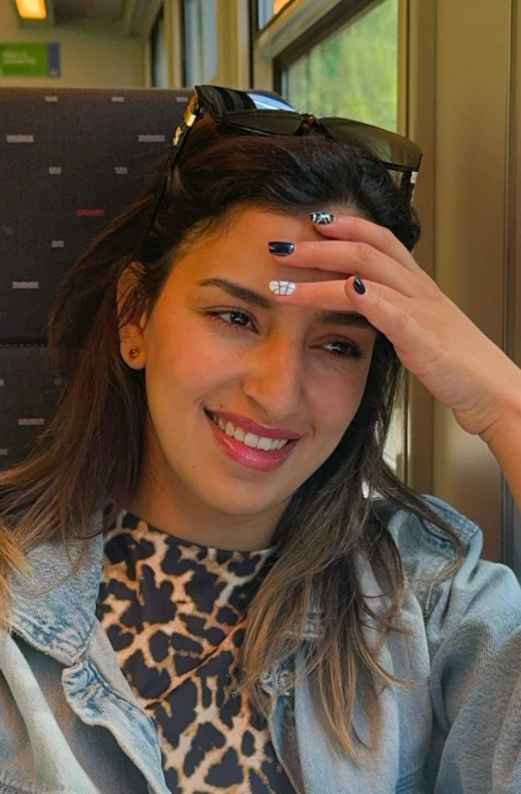 Nadia El Atrach, internationale communicatie bij Flowora